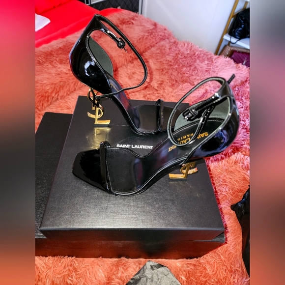 Authentic OPYUM SANDALS IN PATENT LEATHER (Black) Brand New* Never worn - Picture 2 of 7